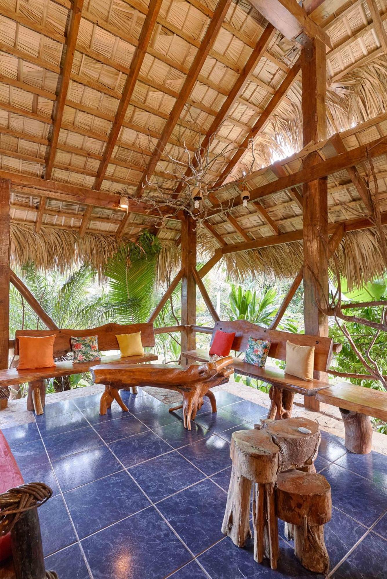 CHALET TROPICAL bio-hotel Las Galeras Extérieur photo